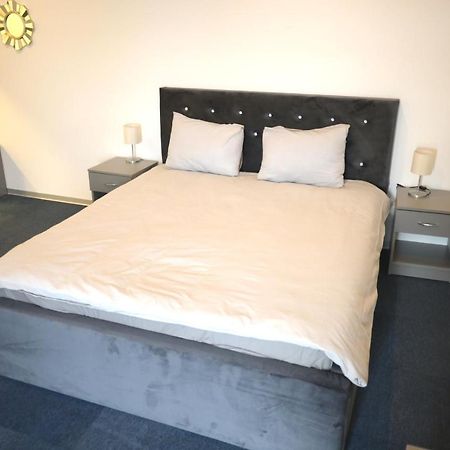 Luana Airport Apartments #4 Otopeni Zewnętrze zdjęcie